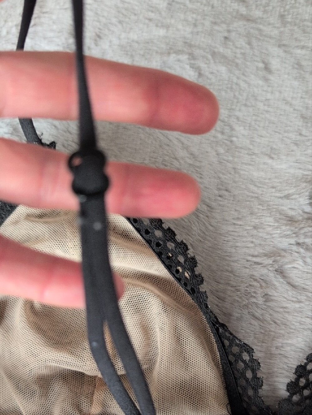 Victoria's Secret Black Lace Triangle Bralette - Picture 10 of 15